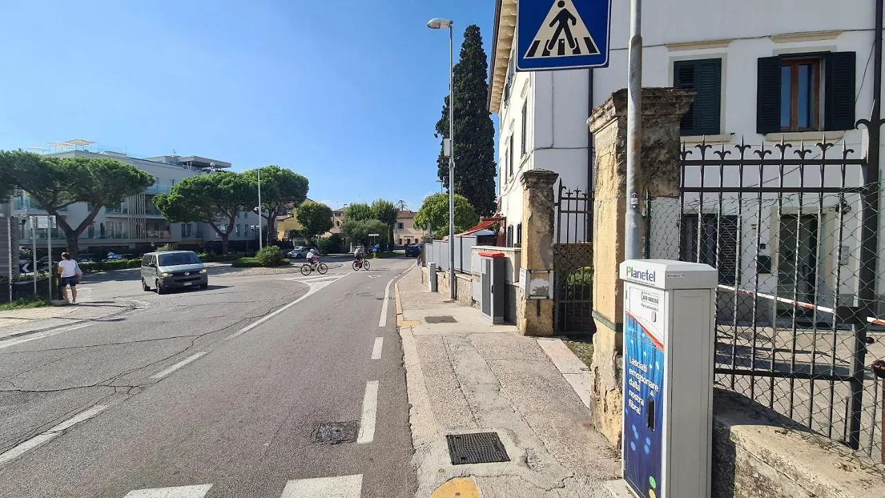 Bardo House Apartment Bardolino Italy